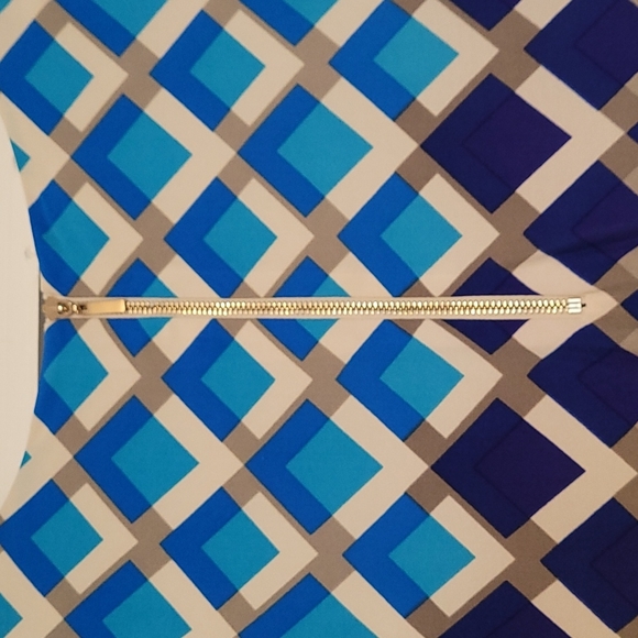 Roz and Ali size 4 dress - Picture 4 of 6